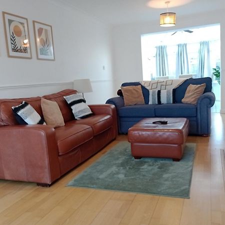 3Br House With Garden Near Bicester Village Екстер'єр фото