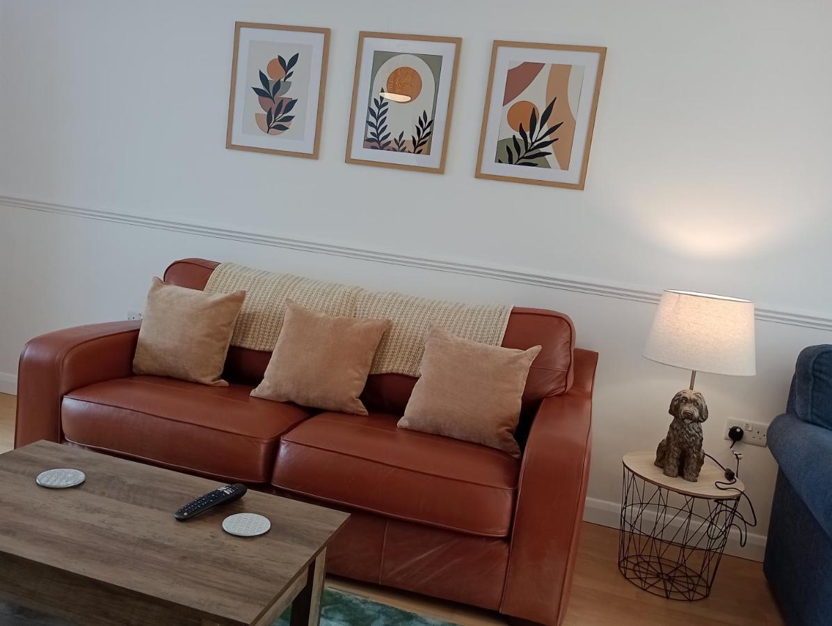 3Br House With Garden Near Bicester Village Екстер'єр фото